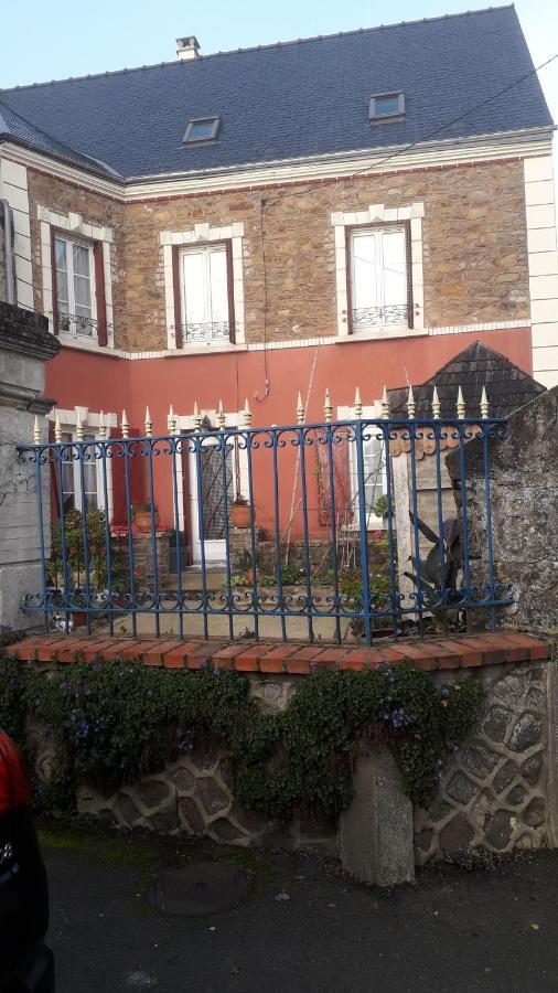 La Villa D Iska Souge-le-Ganelon エクステリア 写真